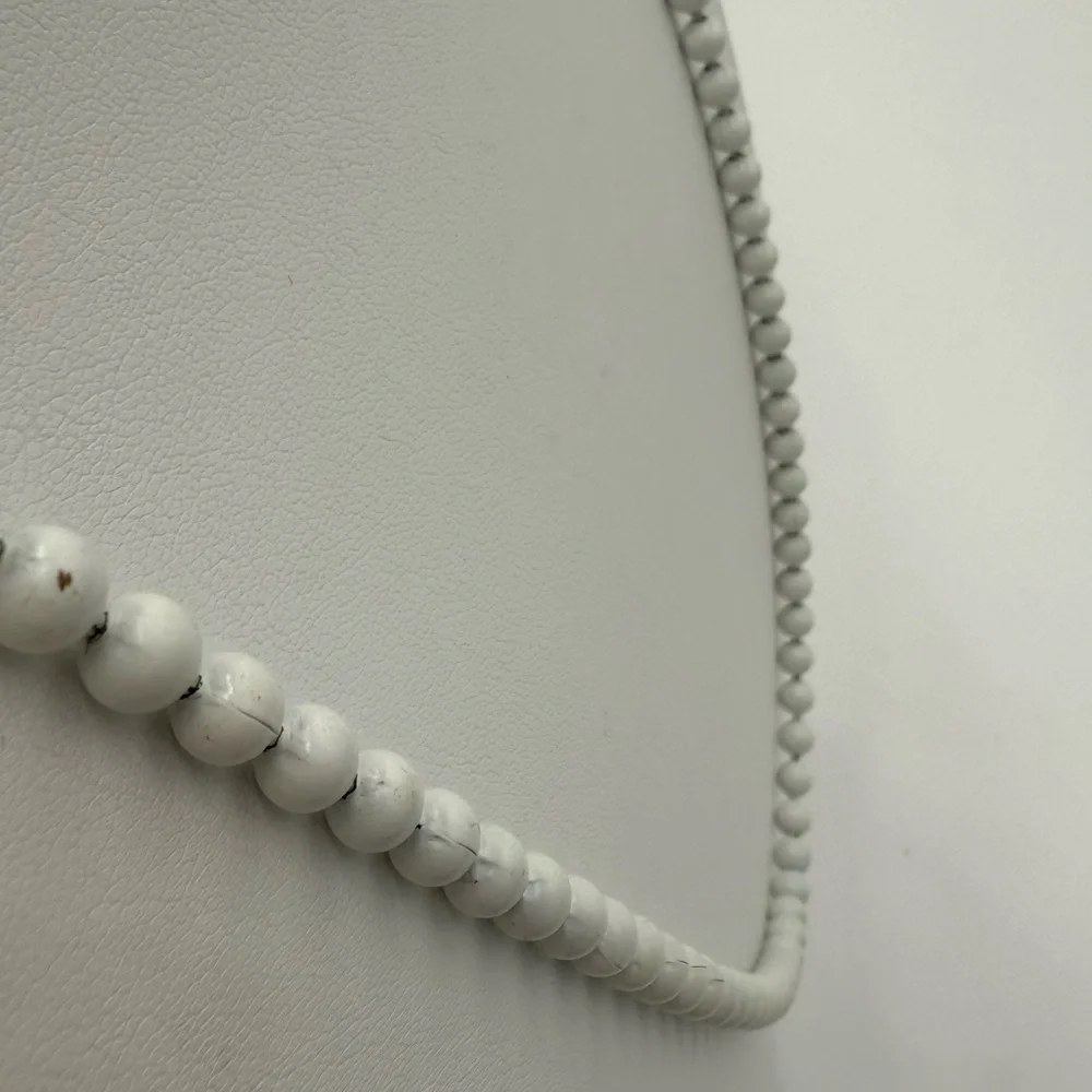 Vintage Oops A Daisy White Metal Bead Long Necklace